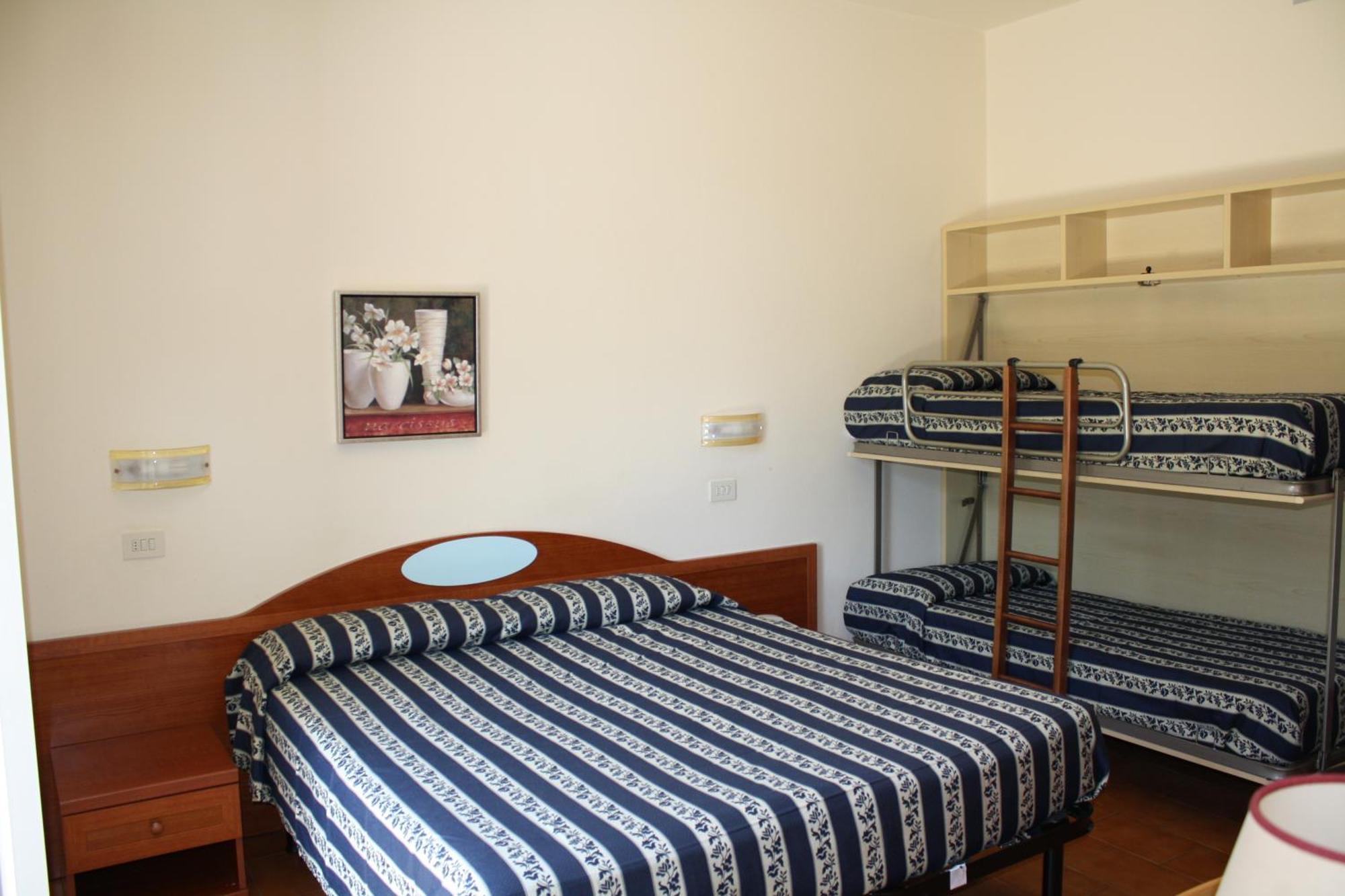 Hotel Apuana Marina di Pietrasanta Room photo